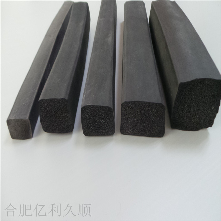 環衛垃圾箱橡膠發泡防塵密封條 守護清潔與溫度的無聲衛士